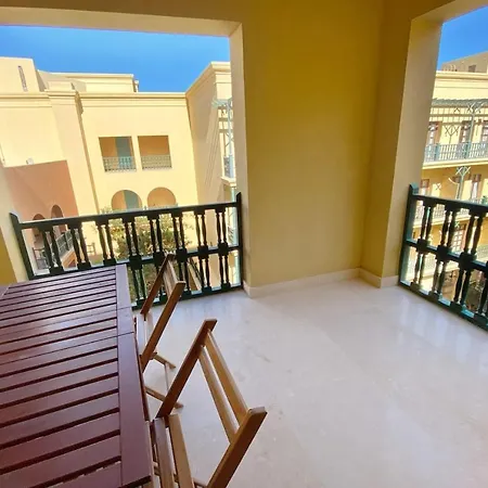 Minimal & Central 1Bdr Apt Abu Tig Marina Хургада Екстер'єр фото